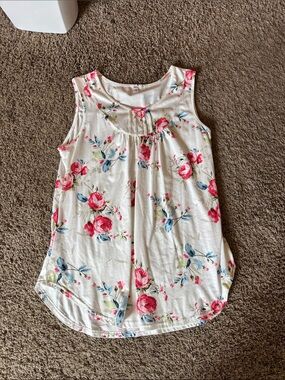 HALIFE Floral Print Top in Cream with Pastel Accents